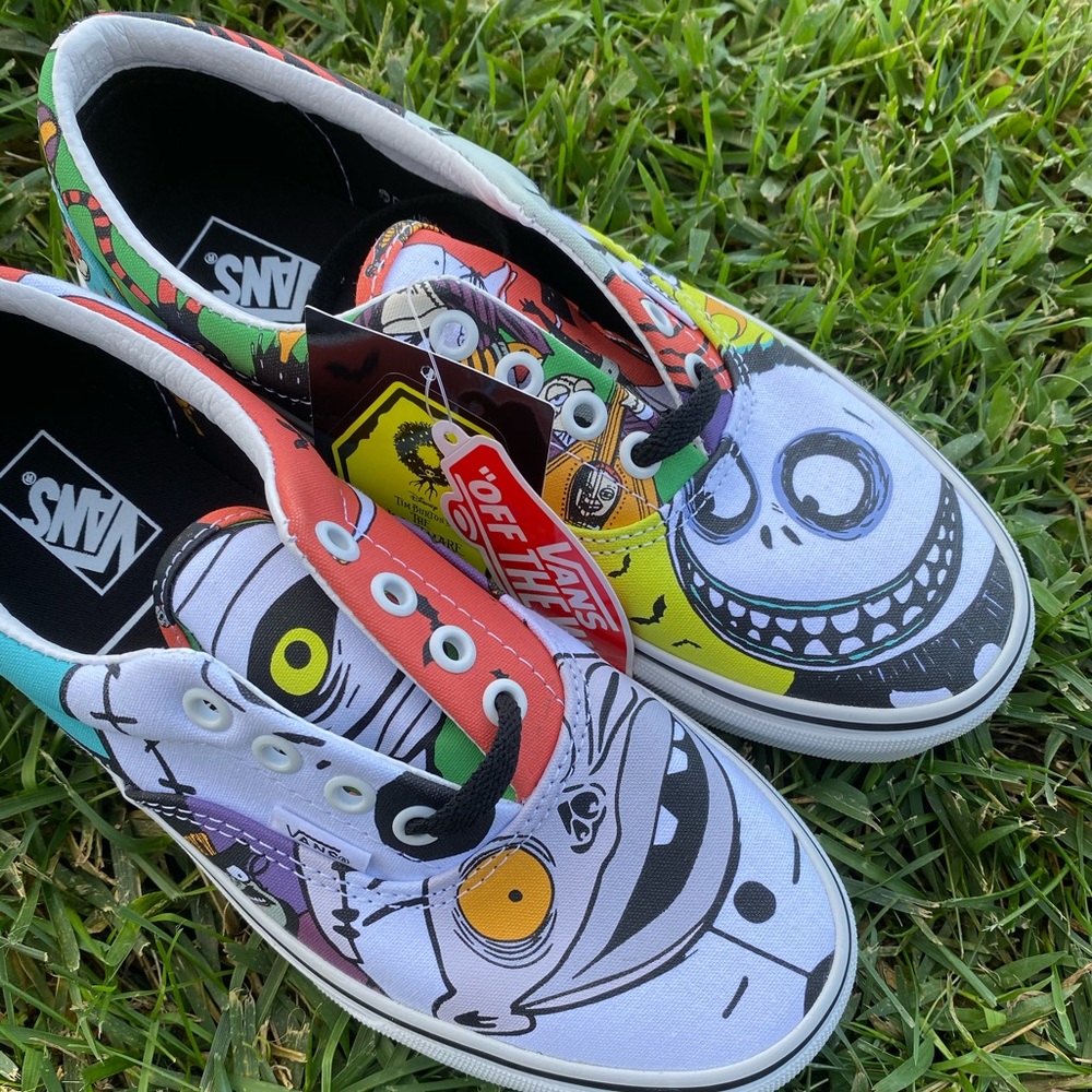 Vans Nightmare before Christmas Disney shoes - Picture 2 of 7